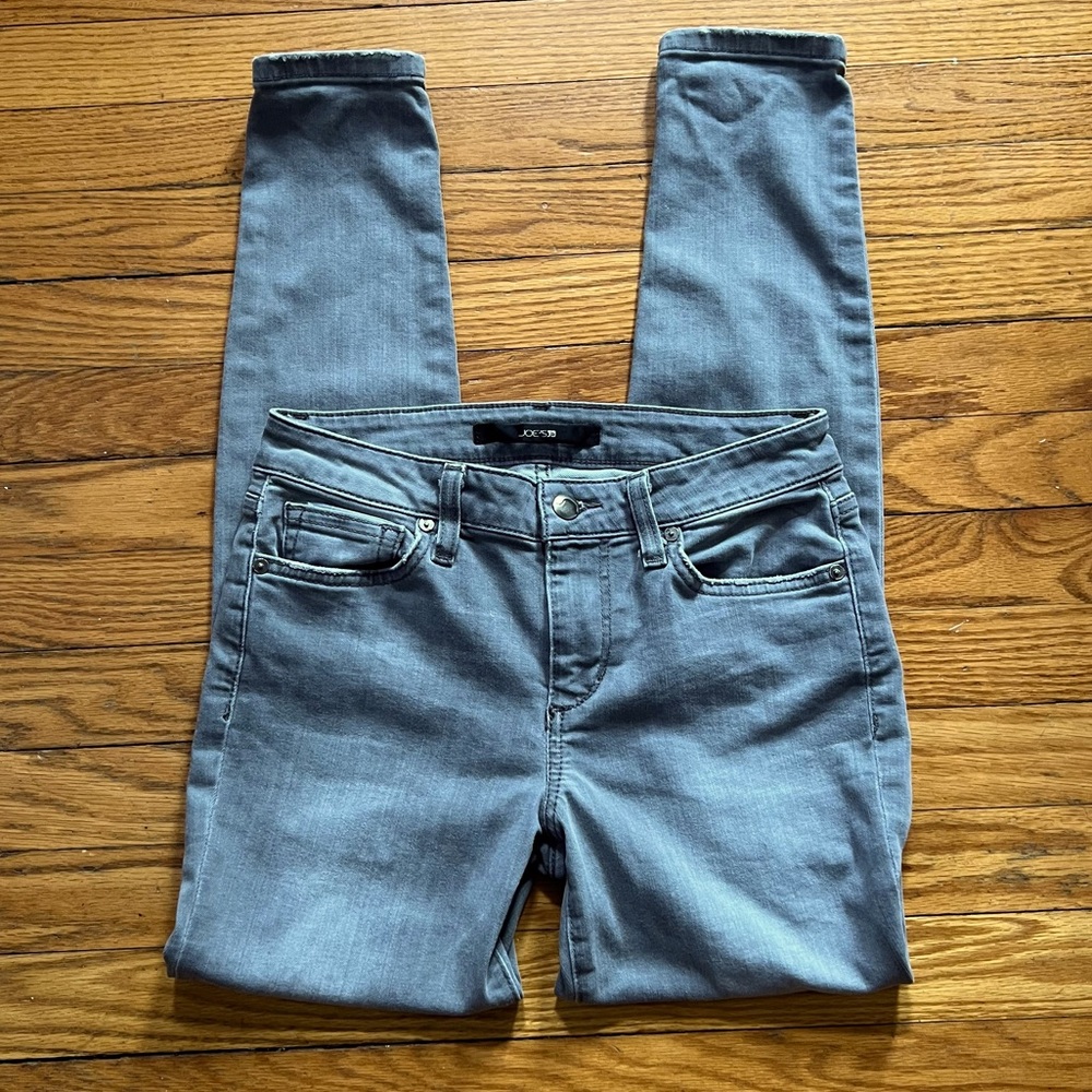 Joe's Jeans gray skinny ankle jeans size 27.